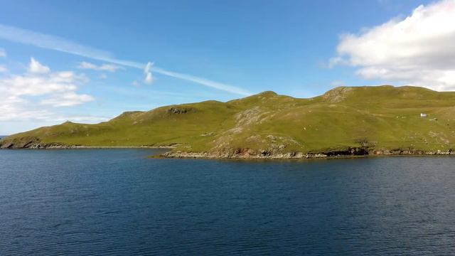 Isleburgh Chambered Cairn, Shetland. Hubsan Zino Pro Drone Flight. смотреть онлайн
