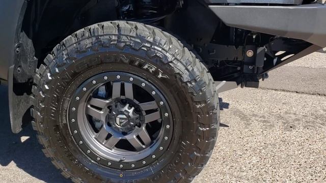 2023 Toyota Tacoma TRD Off-Road build progress. смотреть онлайн