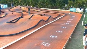 гонки на радиоуправляемых машинах