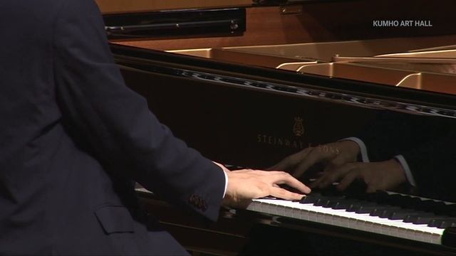 Stravinsky/Agosti Suite from the ballet "The Firebird" (Joy) Hyuk Lee 이혁 Хёк Ли смотреть онлайн