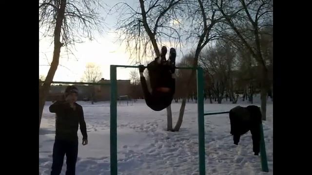 Зимняя тренировка сальто смотреть онлайн