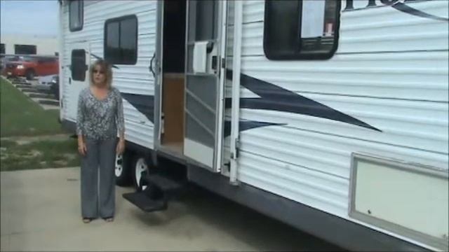PIONEER 31 FOOT at Bill Jarrett Ford смотреть онлайн