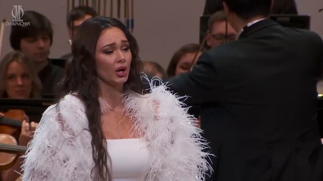 Aida Garifullina - Verdi: É strano! - Sempre libera “La Traviata” смотреть онлайн