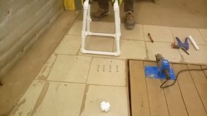 Табурет из полипропиленовых труб. Инструкция по изготовлению.