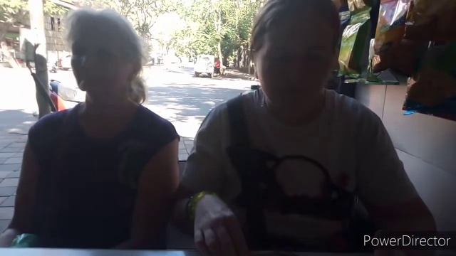 Where do Bollywood stars live on Juhu? We go to the addresses of actors смотреть онлайн