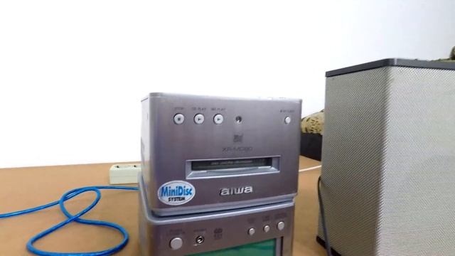 Минисистема Aiwa XR-MD90 (CD, MD MiniDisc, Tuner) смотреть онлайн