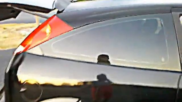 2001 Ford Focus ZX3 Overview смотреть онлайн