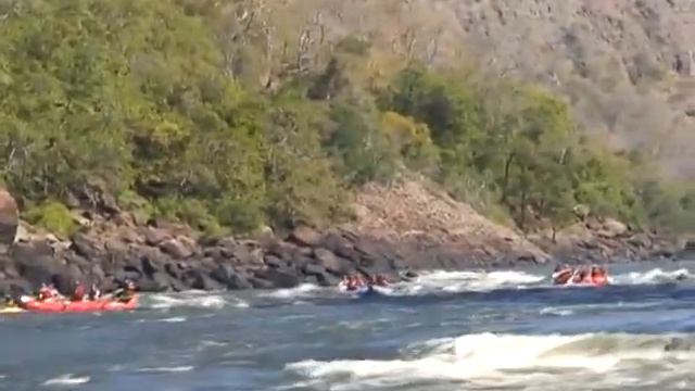 Zambezi Rafting Bundu Edited Video смотреть онлайн