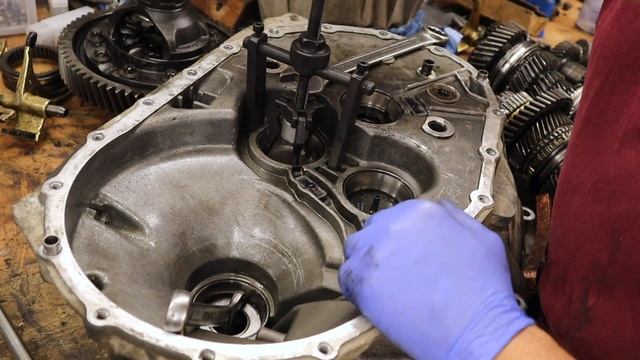 Renault Master 3 Gearbox Rebuild смотреть онлайн