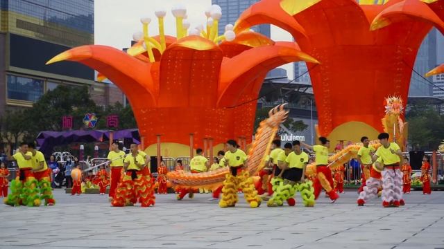 Канун китайского Нового года. Что происходит в городе. Жизнь в Китае. смотреть онлайн