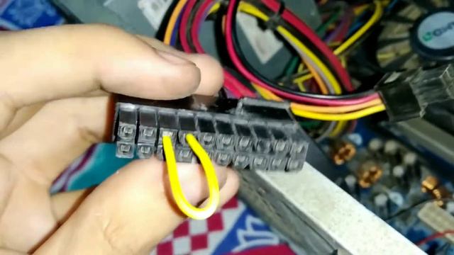 Fixed - Computer Turns On But No Display & No Signal In Monitor | CPU Fan Spinning But No Display смотреть онлайн