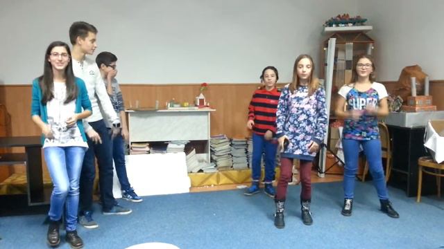 Improvisation game-Music-Irregular verbs song смотреть онлайн
