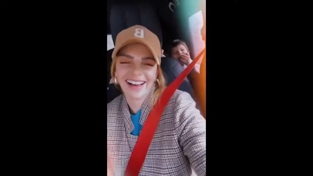 Пелин Карахан и ее веселая поездка смотреть онлайн