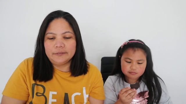 Oreo flavours Review! Yummy смотреть онлайн