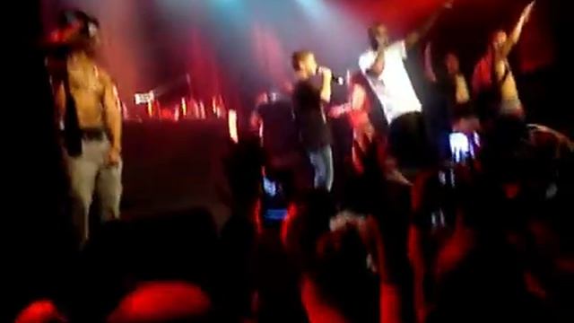 Little boy raps with Game at concert (Martians vs Goblins) @ Melkweg Amsterdam 11-12-2011 смотреть онлайн