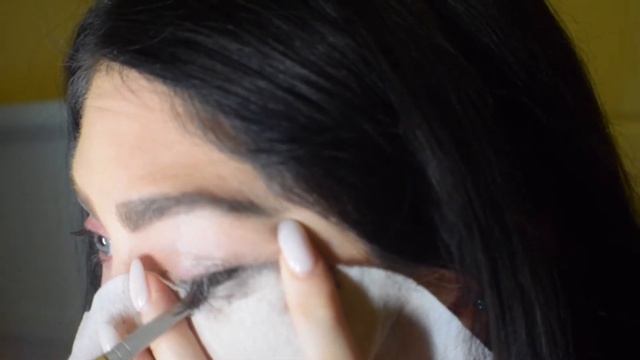 How to remove lash extensions смотреть онлайн