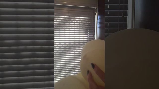 Soft Balloons Popping With Nails #asmrsounds #longnails  #poppingballoons #burstingballoons