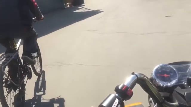 Грузовой электротрицикл Rutrike Гибрид 1500 60V1000W обзор гибридного грузового мотороллера смотреть онлайн