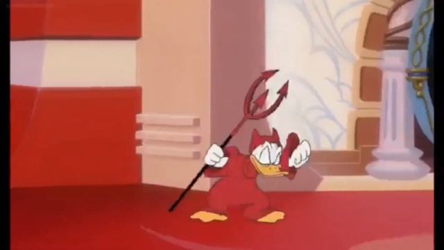 HRV: Donald Duck Tries to Scare... смотреть онлайн