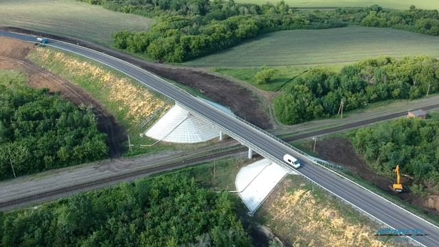 Путепровод после ремонта. Автодорога P07 (Чугуев - Меловое) смотреть онлайн