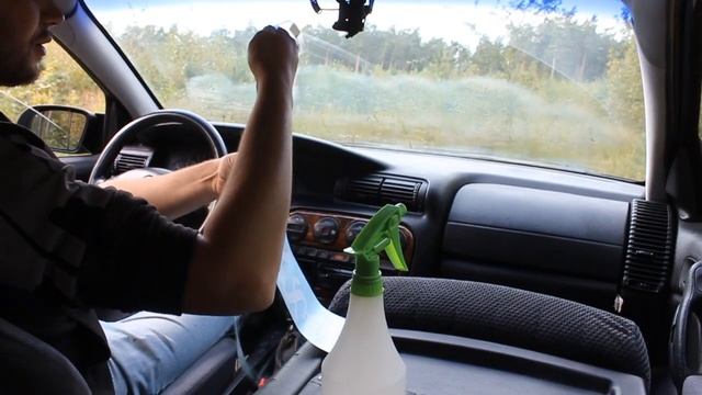 3 - Наклеивание большой наклейки на лобовое стекло изнутри и снаружи смотреть онлайн