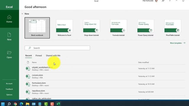 Jak otevřít Excel 2021/365 na Windows 11 - Excel Academy - Basics #1 смотреть онлайн