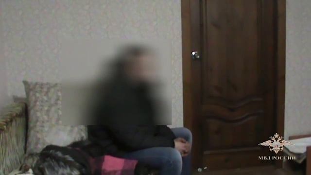 Сотрудники транспортной полиции пресекли продажу поддельных полисов ОСАГО смотреть онлайн