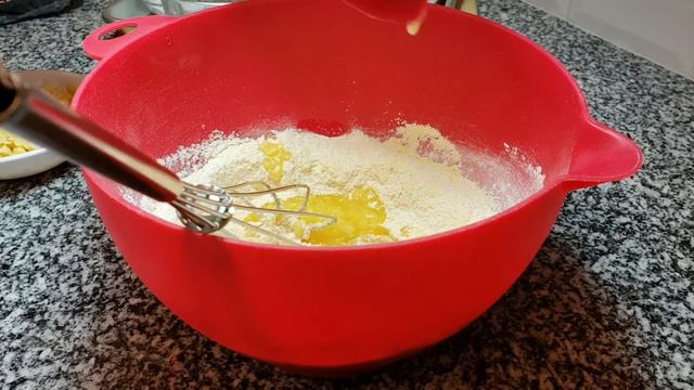 Soft Moist Jalapeno and Cheese Cornbread | Cheesy Jalapeno Cornbread смотреть онлайн