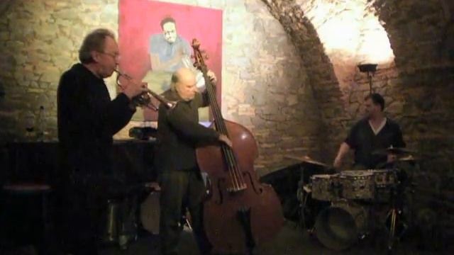 Mark Charig, Georg Wolf, Jörg Fischer (trio with cornet) смотреть онлайн