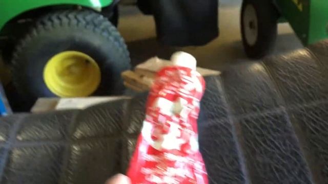 Shoe Goo - It's not just for shoes! смотреть онлайн