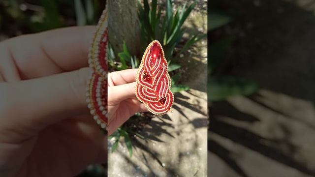 Брошь из бисера "Перо жар-птицы" смотреть онлайн