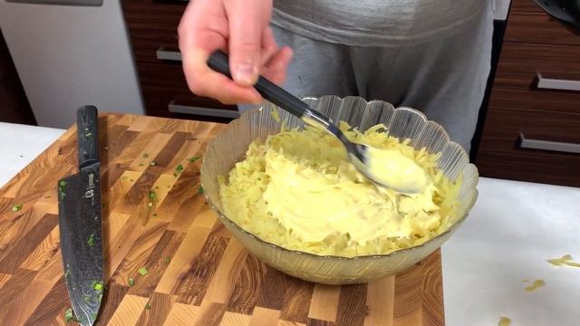 Новогодние Салаты: Грибная Поляна - Салат 1/2 смотреть онлайн