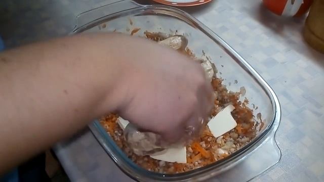 Гречневая каша с курицей под сыром приготовлена в духовке смотреть онлайн