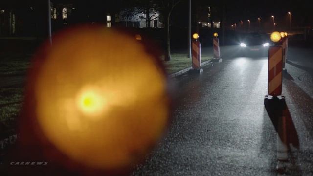Mercedes-Benz DIGITAL LIGHT the revolutionary headlamp technology shines смотреть онлайн