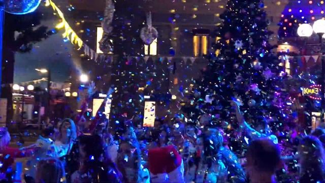 Кидзания. Предновогодняя вечеринка ZPARTY 18+ смотреть онлайн