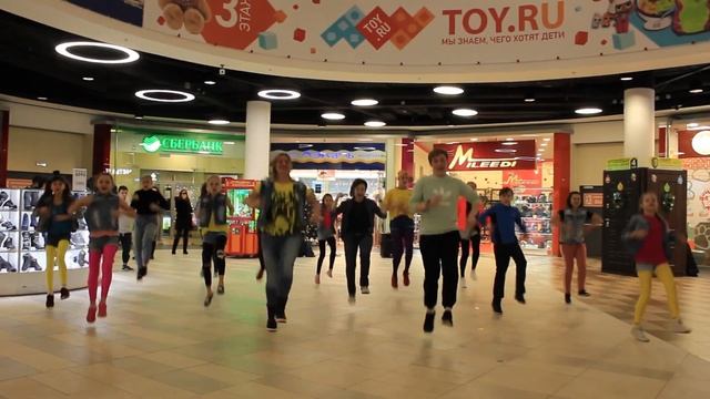★Танцуем вместе★В любом месте★Флешмоб★Лихие 90-е★3D MoTiON★ смотреть онлайн
