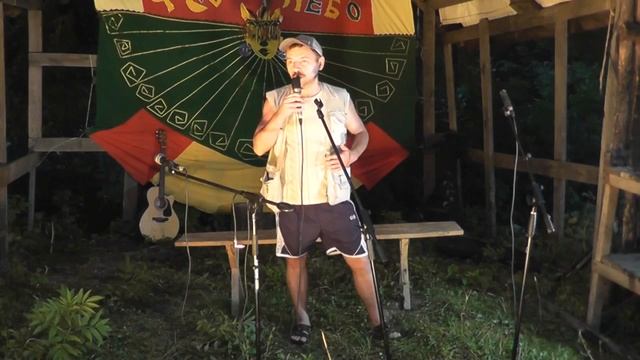 Стихи "Русский дух", "Прекрасные губы", "С чего же сделаны мужчины" смотреть онлайн