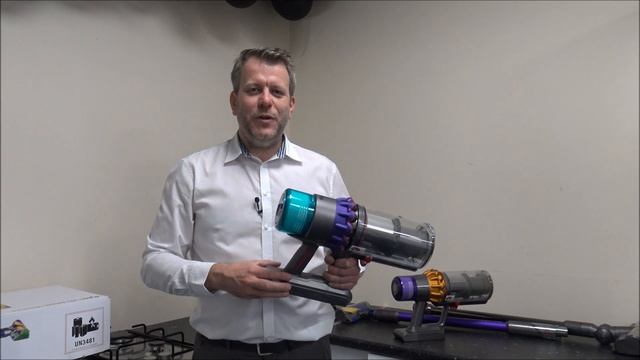 Dyson Gen5 Detect Absolute v Dyson V15 Detect Absolute смотреть онлайн