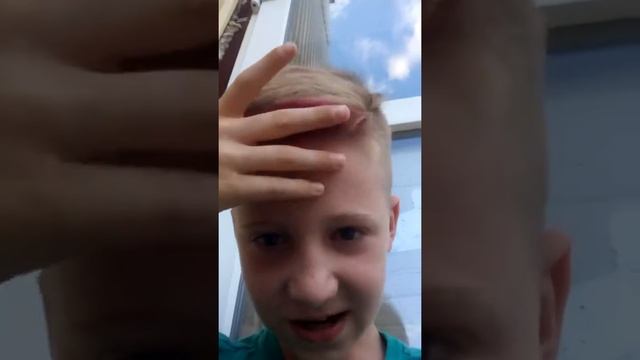 покрасил волосы смотреть онлайн