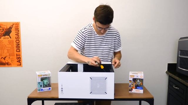 How to Make BIG BUCKS Selling Gaming PC's смотреть онлайн