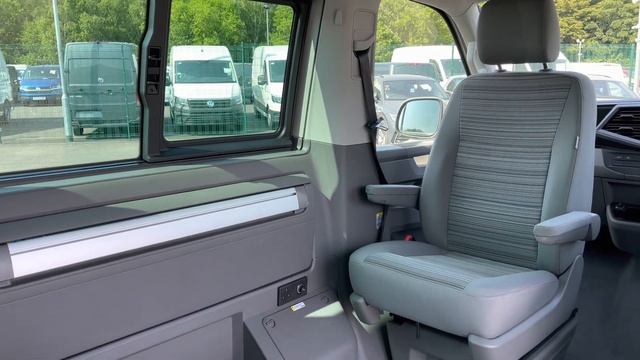 Volkswagen California Beach 2.0TDI 150PS | Volkswagen Van Centre Liverpool