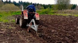 осенняя вспашка трактор т30а80