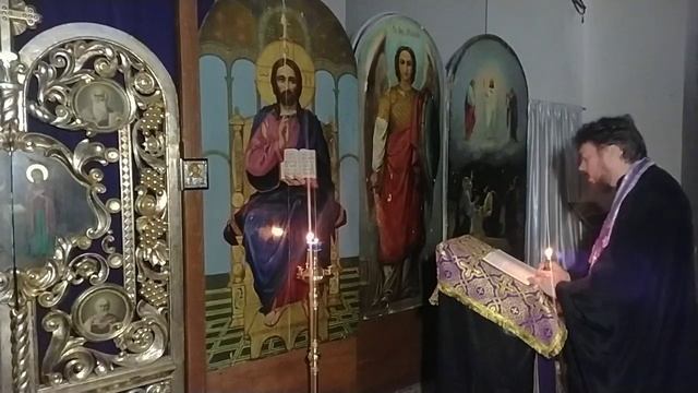 Вечернее молитвенное правило с настоятелем иереем Виталием Семёновым смотреть онлайн