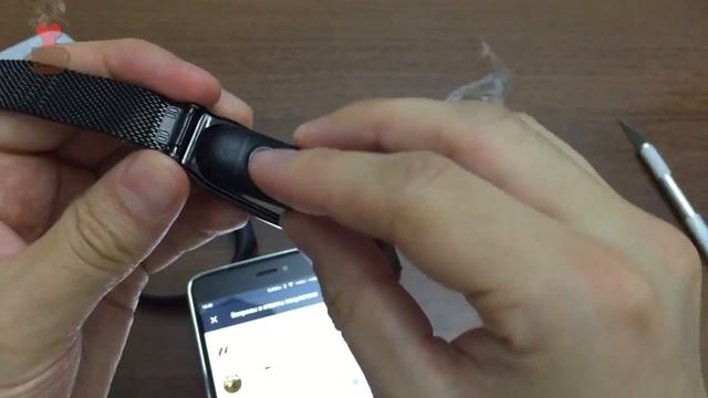 Мучения с новым стальным ремешком на Mi Band 2 смотреть онлайн