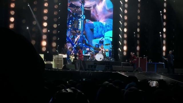 Foo Fighters - Let There Be Rock (AC/DC cover) live, Slane Castle, Ireland. 2015 смотреть онлайн