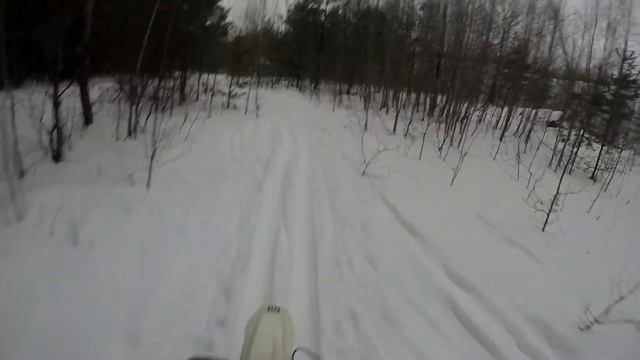 БЕЗУМНЫЙ НА МОТОЦИКЛЕ | MOTO MADNESS Winter 2020 смотреть онлайн