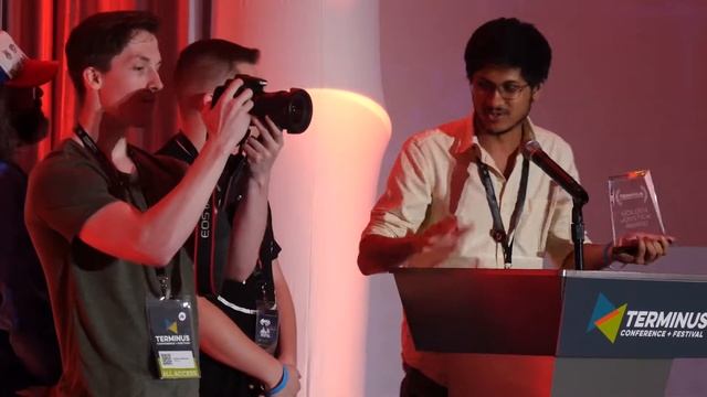 Golden Joystick Best Student Game winner TWINCOP | TERMINUS 2017 | Atlanta, GA смотреть онлайн