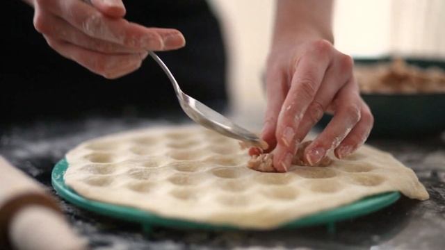 Pelmeni Maker Russian Dumpling Pelmeny Stampo смотреть онлайн