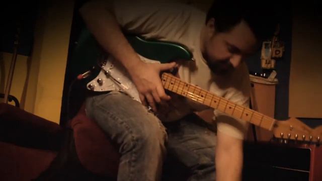 Surf Partcaster Blender Strat with alnico pickups смотреть онлайн