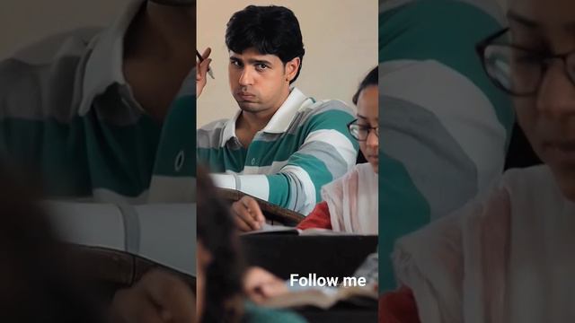 eye contact. #shershaah #sidharthmalhotra #bollywood #sidmalhotra #marjaavaan #kiaraadvani #sidi смотреть онлайн
